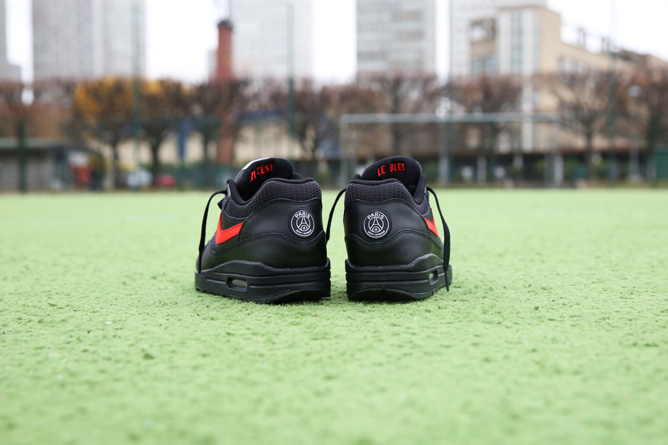 Nike ID Air Max 1 PSG by Bled FC – FC